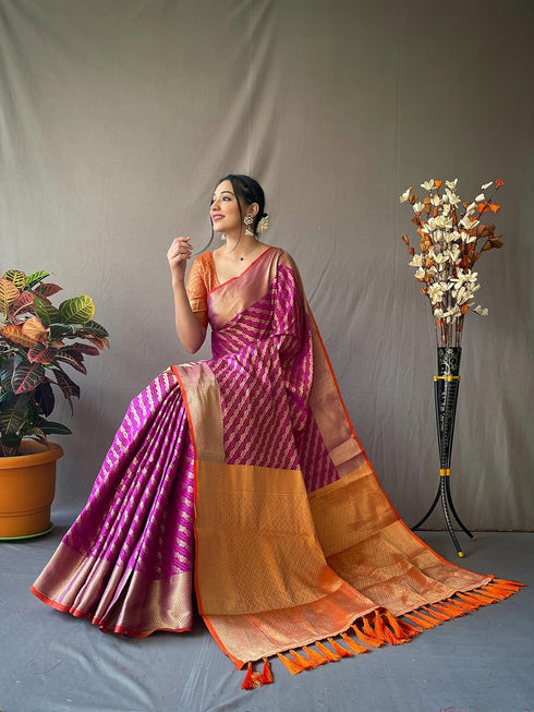 Vasthrlay Leriya Patola Banarasi Ethnic Wear