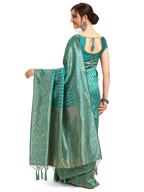 Vasthrlay Gold Unstitched Saree