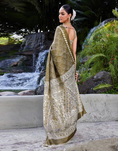 Vasthrlay Bandhani Printed Unstitched Wine Saree