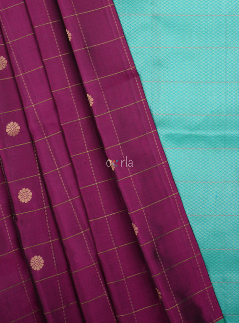 Prakruthi Mughizh Rich Mulberry & Blue Checks Bhutta Handloom Soft Silk Saree