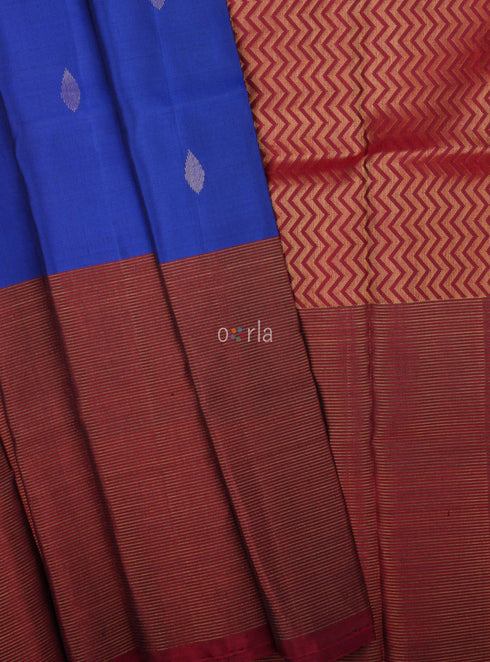 Prakruthi Ezhil Royal Blue & Maroon Long Border Handloom Soft Silk Saree