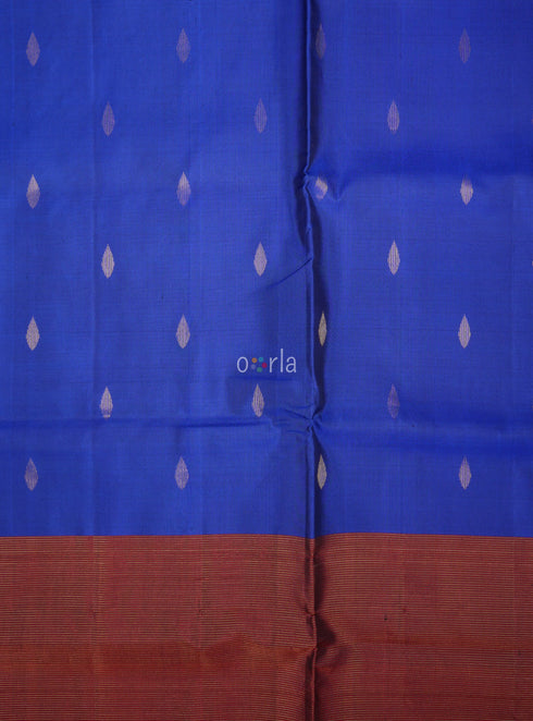 Prakruthi Ezhil Royal Blue & Maroon Long Border Handloom Soft Silk Saree