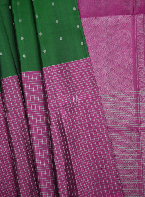 Prakruthi Mughizh Forest Green & Purple Check Handloom Soft Silk Saree