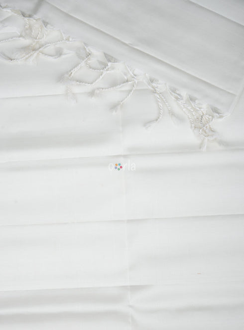 Prakruthi Swarnam Heaven White Fancy Handloom Soft Silk Saree