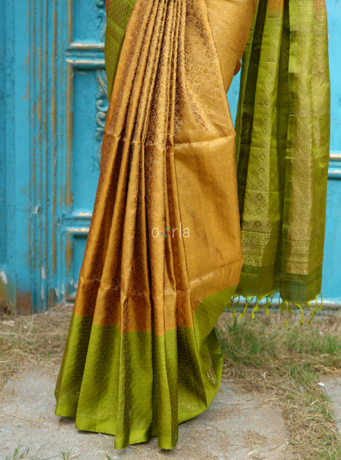 Prakruthi Vivaha Golden Sunset With Light Green Bridal Handloom Soft Silk Saree