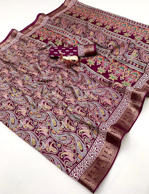 Vasthrlay Kalamkari Saree Print