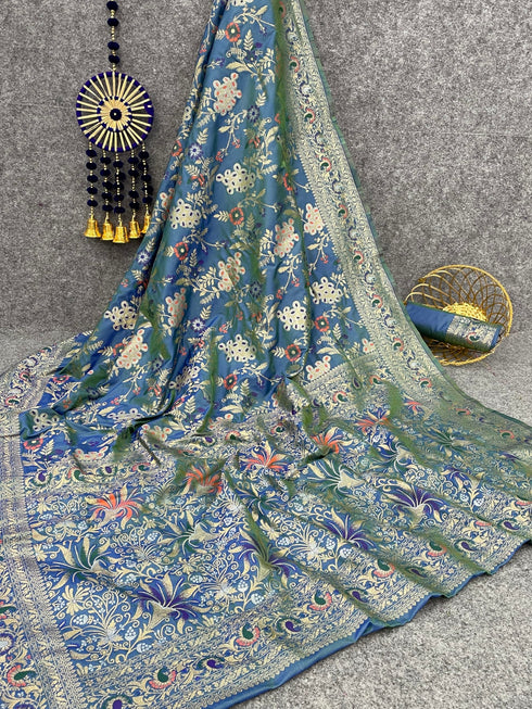 Vasthrlay Banarasi Woven Saree