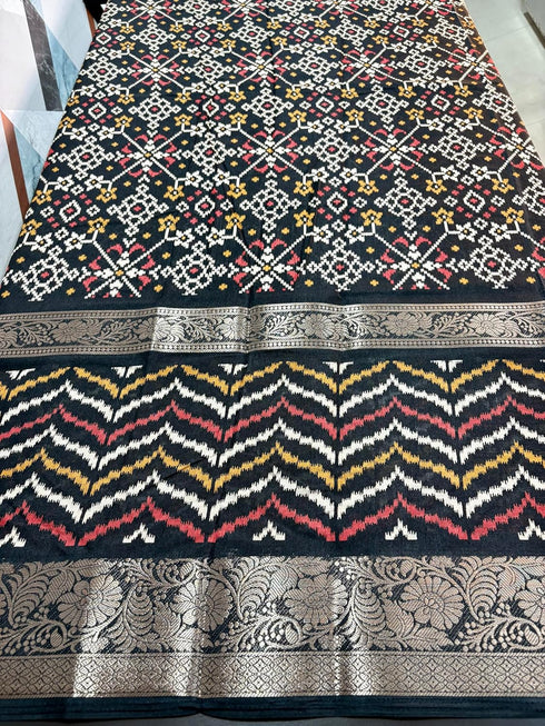 Vasthrlay Kalamkari Printed Saree