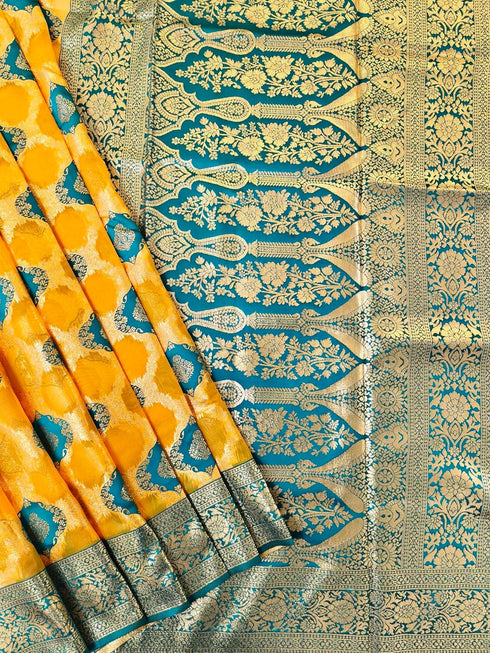 Vasthrlay Banarasi Weaving Contrast