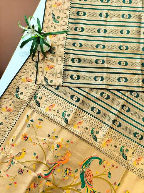 Vasthrlay Kanjivaram Paithani Weaving