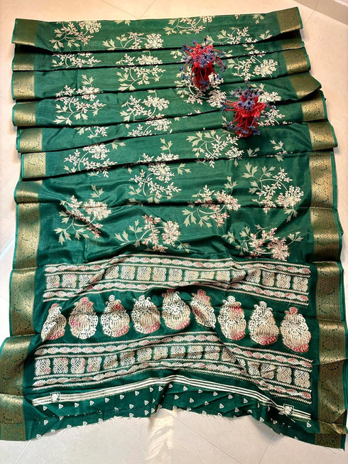 Vasthrlay Kashmiri Print Saree