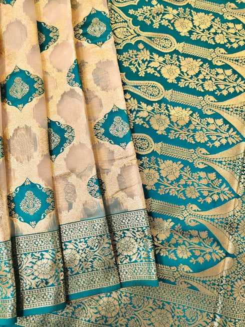 Vasthrlay Banarasi Weaving Contrast