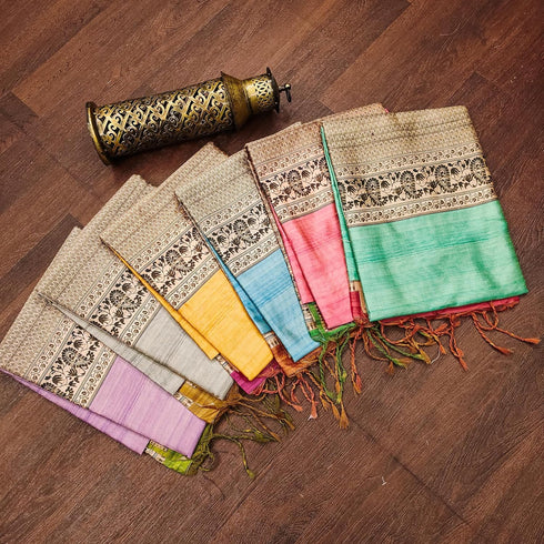 Vasthrlay Traditional Printed Contast