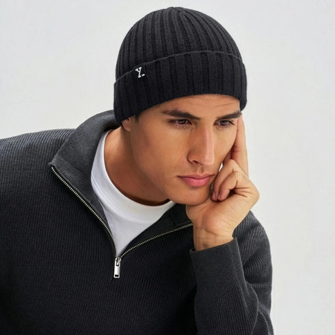 XYXX Winter Beanie - Pitch Black