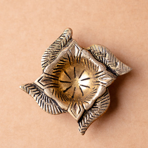 Samskara Home Lalit Brass Diya