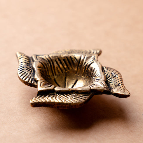 Samskara Home Lalit Brass Diya