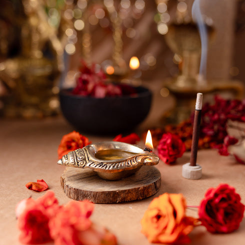 Samskara Home Shankh Brass Diya