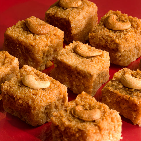 Pullareddy Assorted Kaju & Ajmeer Khalakand Sweets