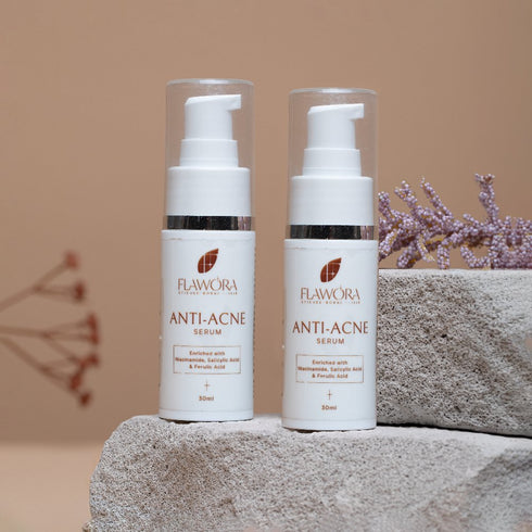 Flawora Anti Acne Serum to reduce Blackheads