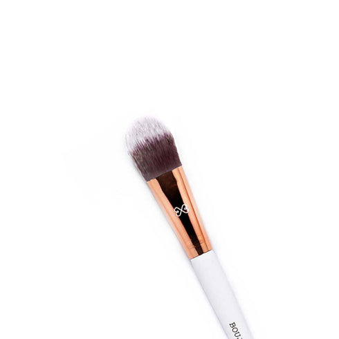 Boujee Beauty Flat Foundation Brush B417