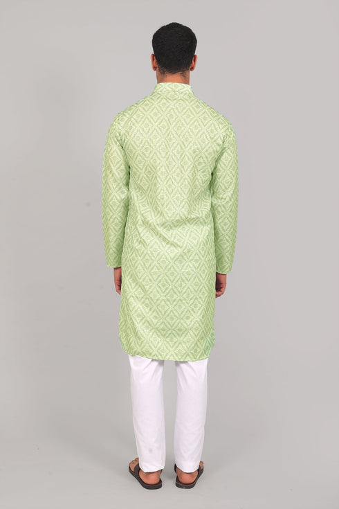 Veshbhoshaa Bluesaanchi Elegantly Casual Light Green Kurta Set