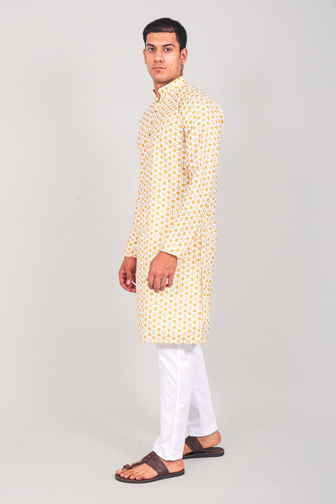 Veshbhoshaa Bluesaanchi Elegantly Casual Yellow Kurta Set