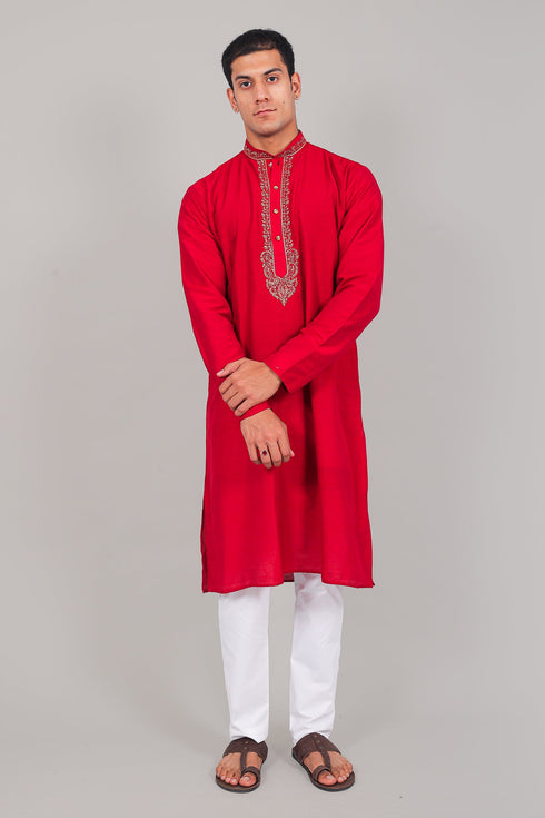 Veshbhoshaa Bluesaanchi Festive Embroidered Red Kurta Set