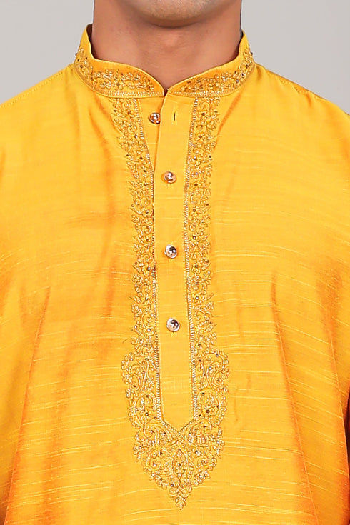 Veshbhoshaa Bluesaanchi Festive Embroidered Yellow Kurta Set
