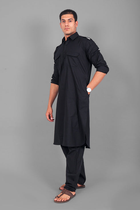 Veshbhoshaa Bluesaanchi Pathani Black Color Kurta With Trouser Pant