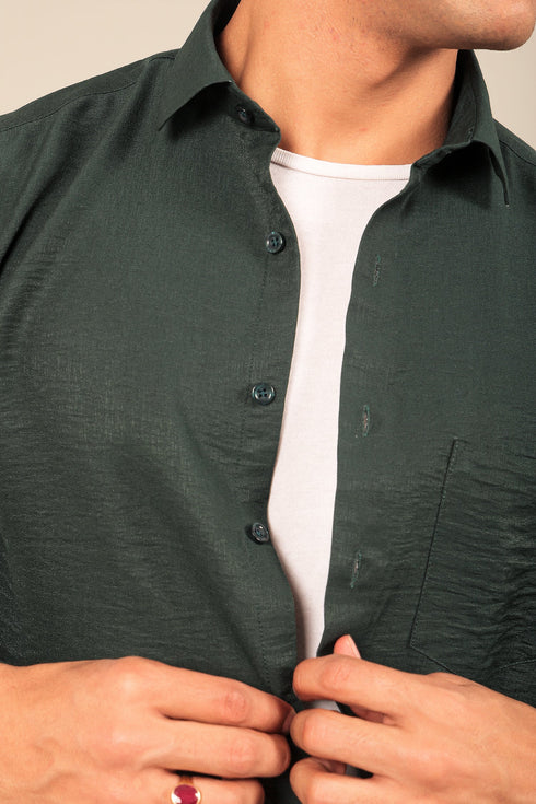 Veshbhoshaa Bluebird Men'S Dark Green Knitted Plain Shirt