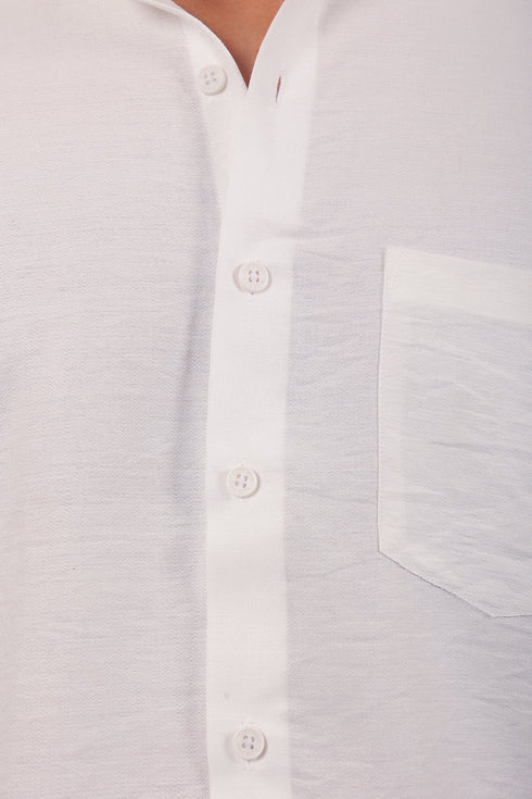 Veshbhoshaa Bluebird Men'S White Knitted Plain Shirt