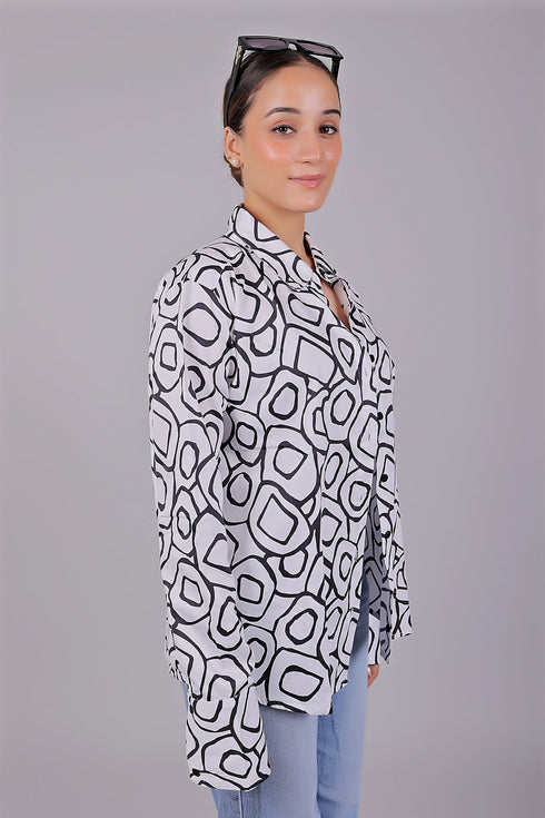 Veshbhoshaa Bluebird Women'S Black And White Printed Satin Shirt