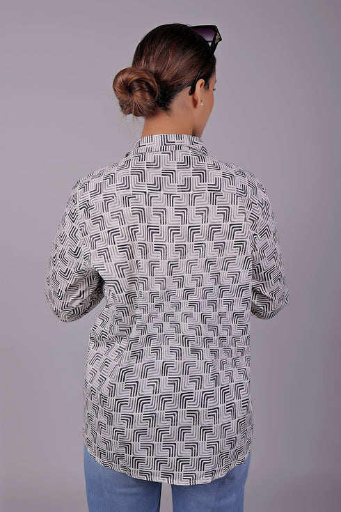 Veshbhoshaa Bluebird Women'S White Printed Satin Shirt