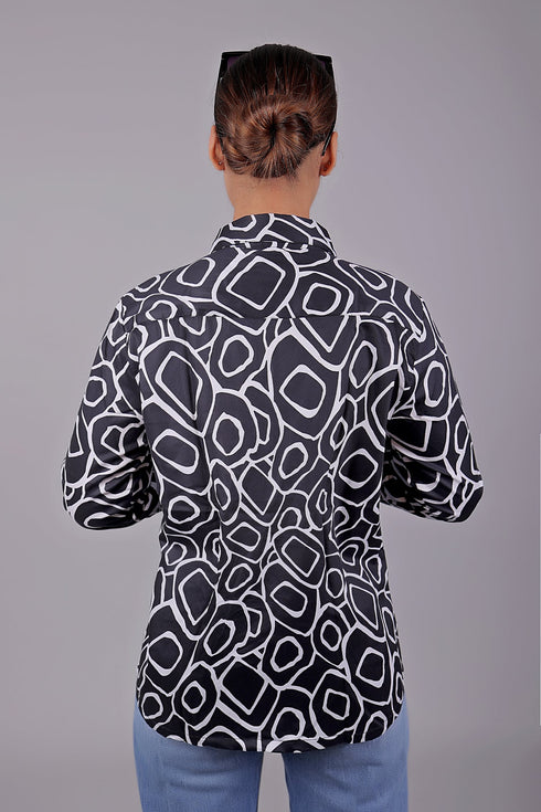Veshbhoshaa Bluebird Women'S Black Print Satin Shirt