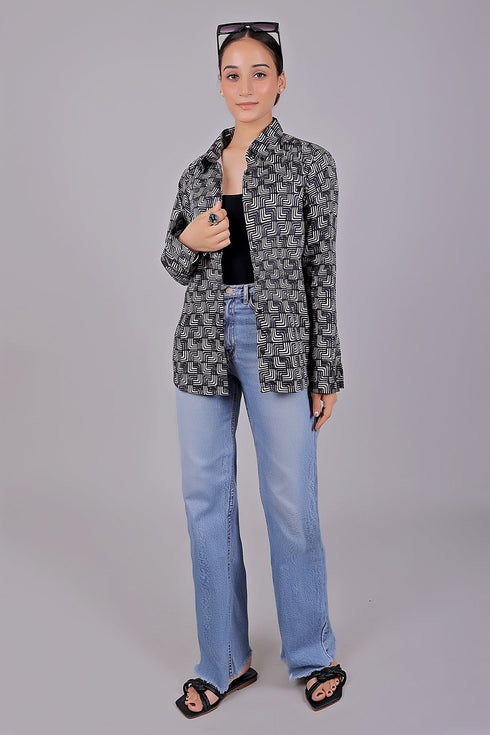 Veshbhoshaa Bluebird Women'S Black Printed Satin Shirt