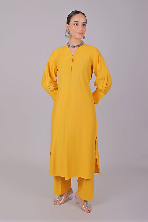 Veshbhoshaa Bluesaanchi Women'S Yellow Kurti With Trouser Pajama Set