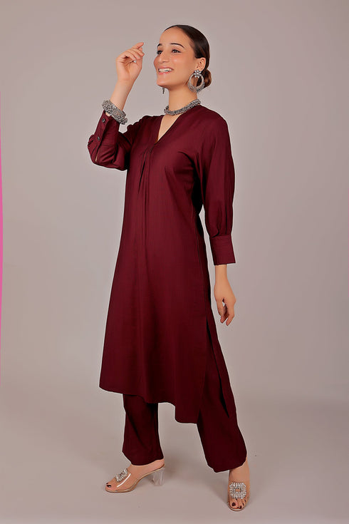 Veshbhoshaa Bluesaanchi Women'S Maroon Kurti With Trouser Pajama Set