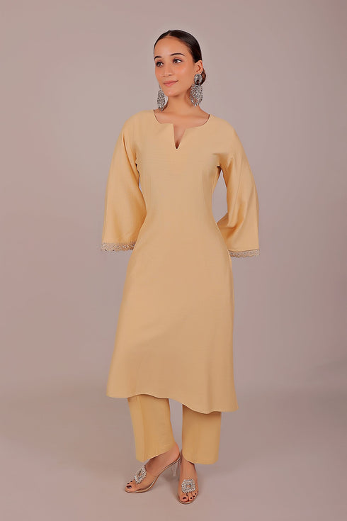 Veshbhoshaa Bluesaanchi Women'S Beige Kurti Pajama Set