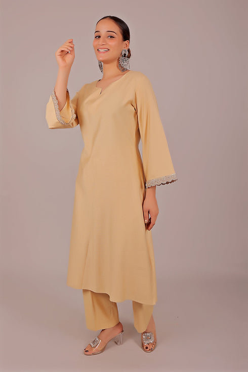 Veshbhoshaa Bluesaanchi Women'S Beige Kurti Pajama Set