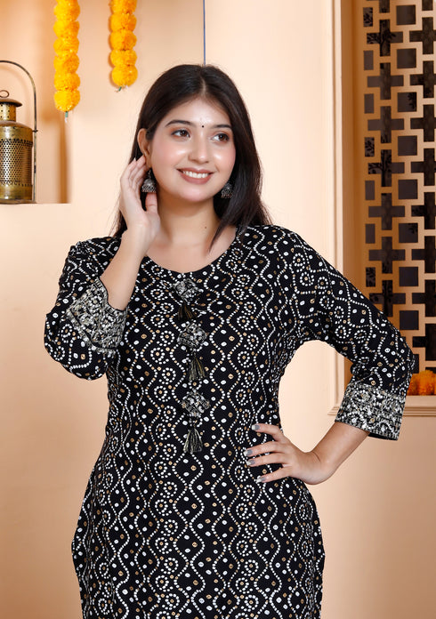 Miravan Womens Rayon Embroidery Black Bandhani Printed Straight Kurti