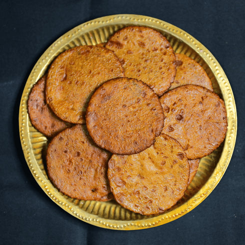 Prakruthi Ariselu | Plain