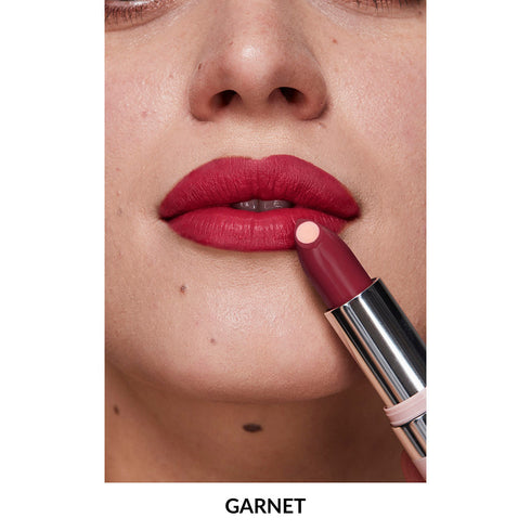 Avon Hydramatic Matte Lipstick Hydra