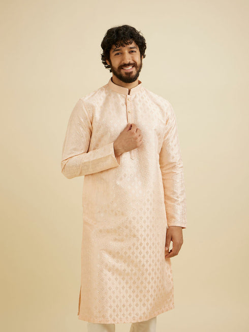 Manyavar Pale Peach Kurta Set with Patra Work