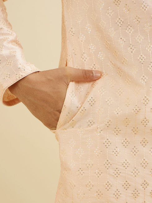 Manyavar Pale Peach Kurta Set with Patra Work