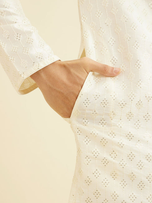 Manyavar Warm White Kurta Set with Patra Work