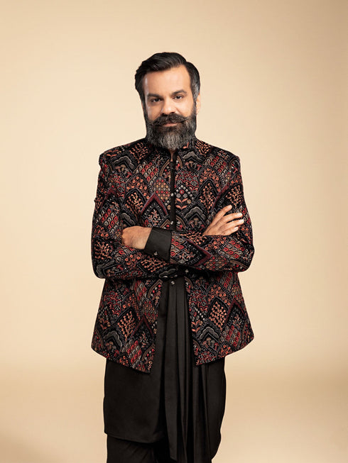 Manyavar Midnight Black Indo Western Set with Fern Motifs in a Fish Scale Pattern