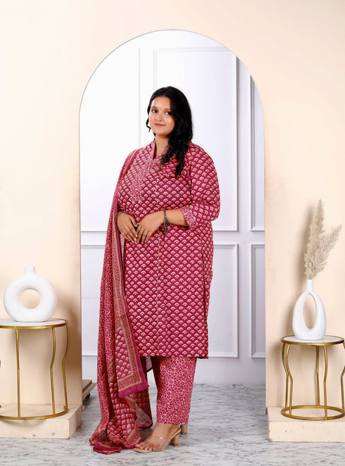 Miravan Womens Plus Size Floral Printed Gota Patti Pink Straight Pure Cotton Kurta And Palazzo With Dupatta Set