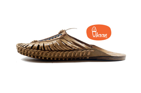 Vhaanfootwear Blue handmade kolhapuri shoes for Women