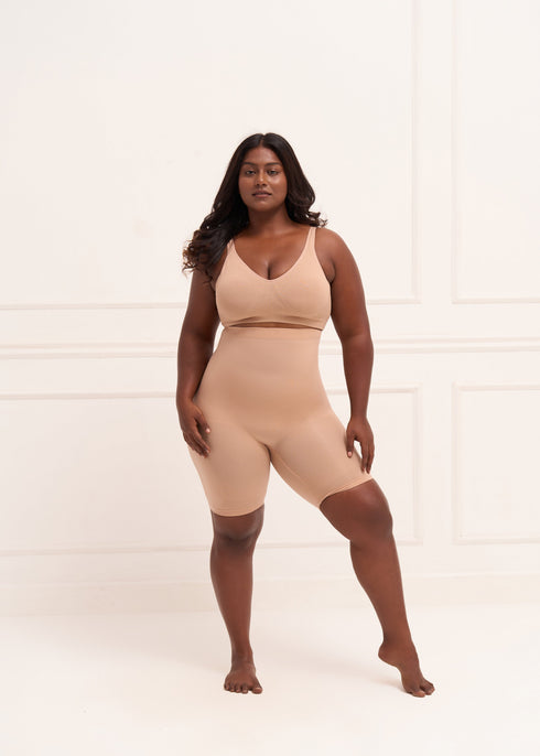 UNDERNEAT Padded All Day Bra - Lightly Padded Wireless T Shirt Bra with Full Coverage - Beige