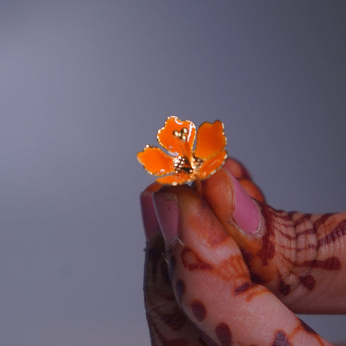 Pure Silver Orange Flowers 18G Pack 10 Pcs